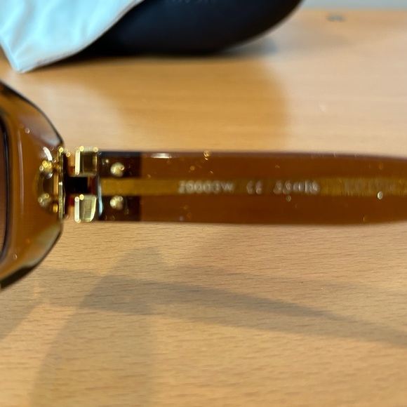 Authentic Louis Vuitton Sunglasses - Picture 8 of 8